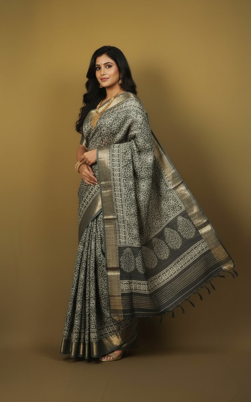 Sutrayan Teal Bloom — Soft Muslin Silk Saree with Floral Lining