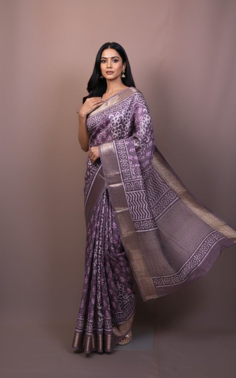 Sutrayan Lavender Sheen - Soft Silk Saree with Dual-Tone Zari Work