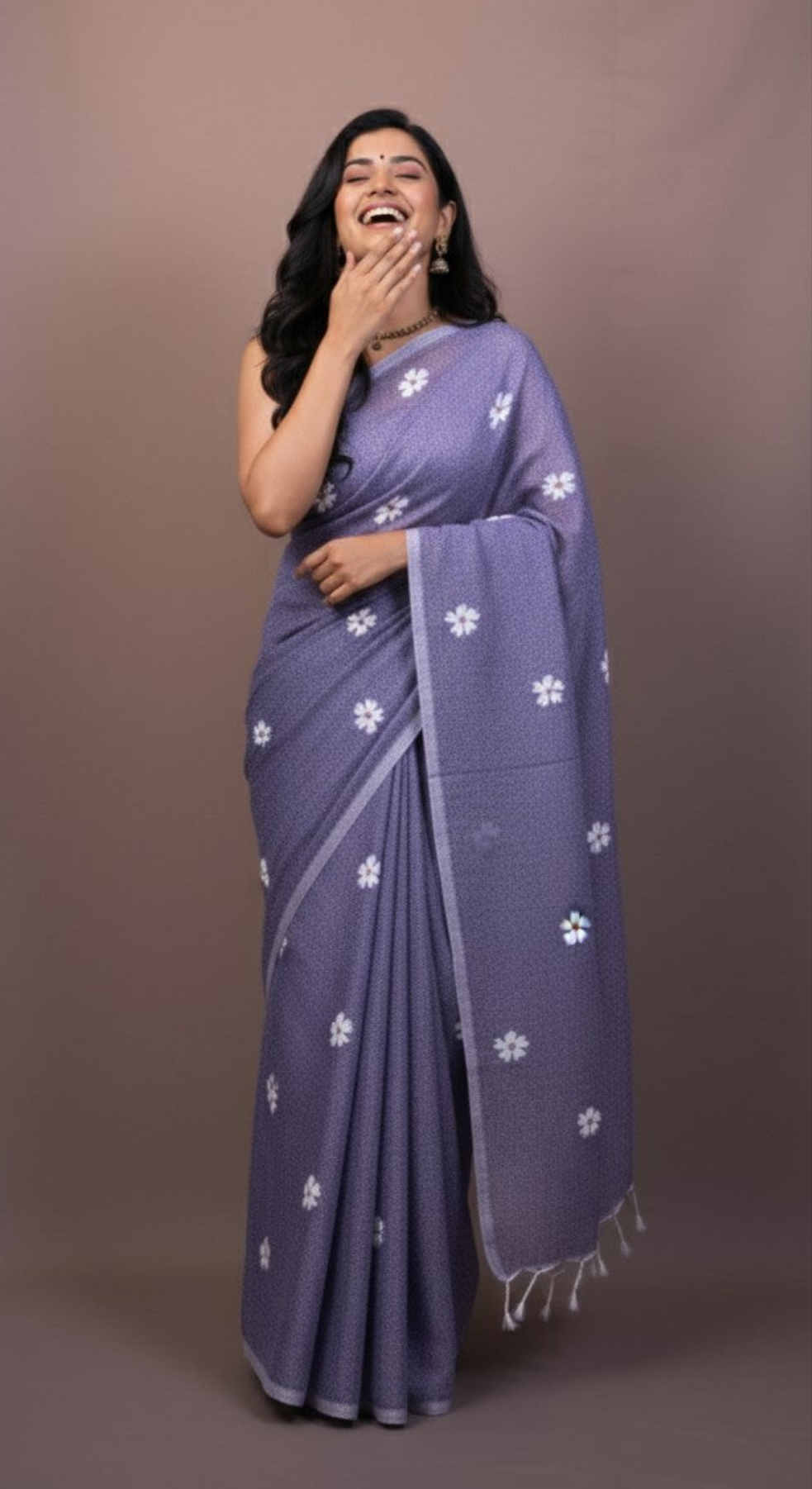 Sutrayan Lavender Bloom - Handwoven Cotton Saree with Daisy Embroidery