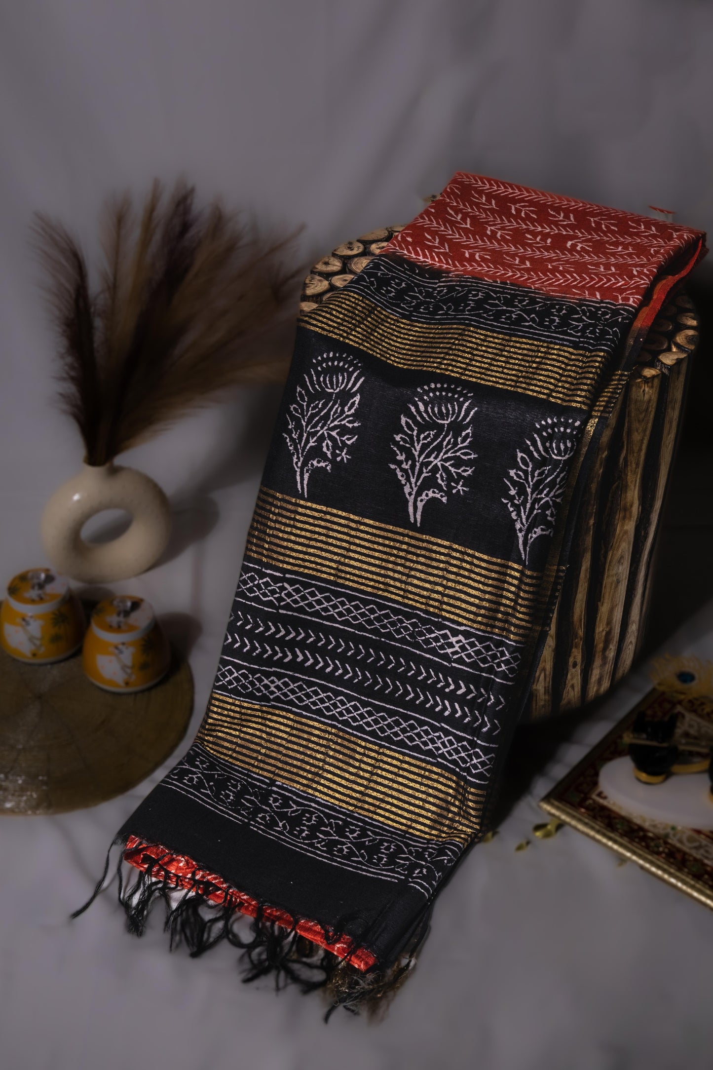 Sutrayan Flame Vine — Handwoven Red Silk Saree with White Creeper Motifs and Contrast Pallu