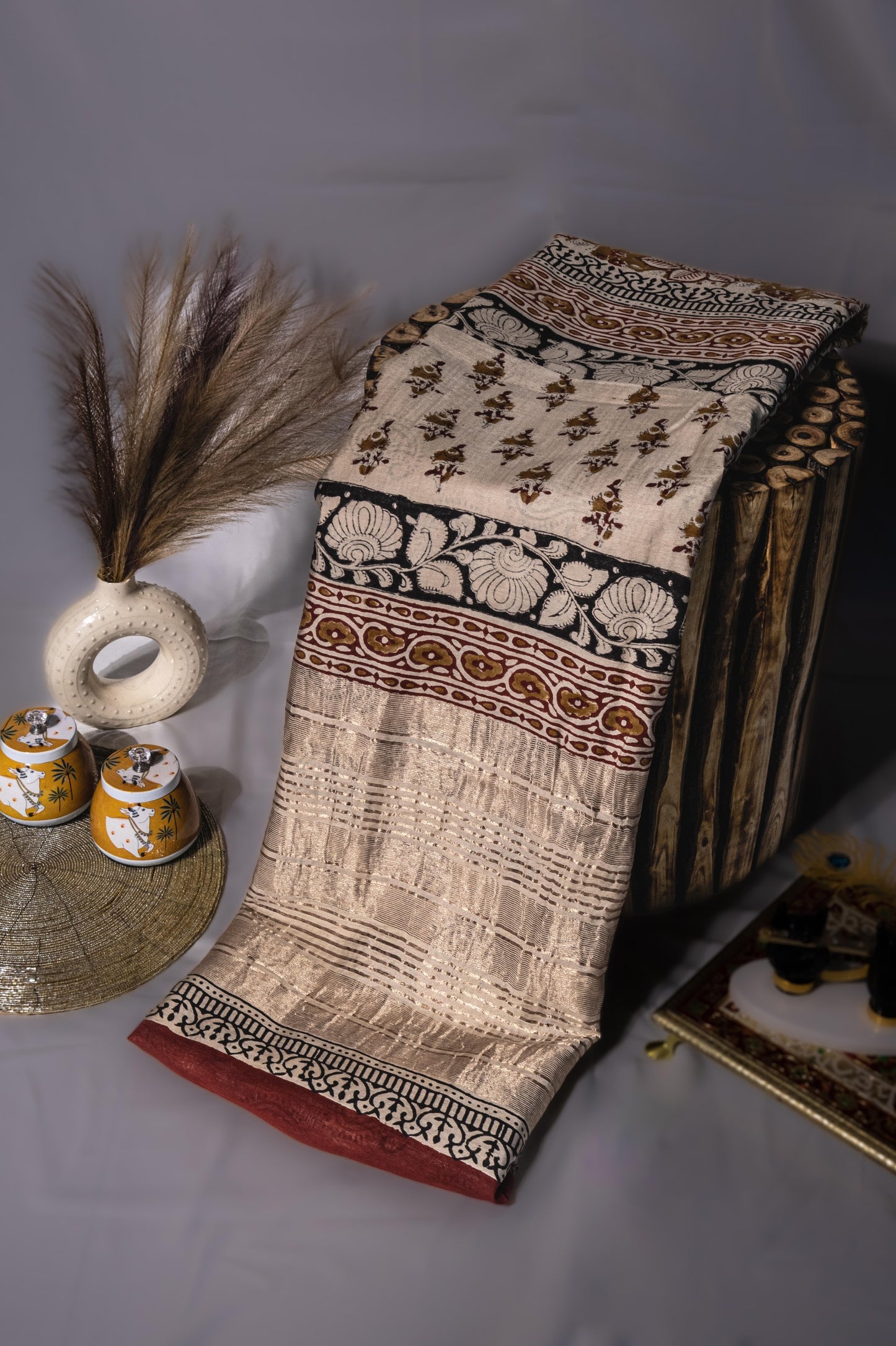 Sutrayan Kalpavriksha — Handpainted Beige & Maroon Saree with Traditional Floral Kalamkari Art
