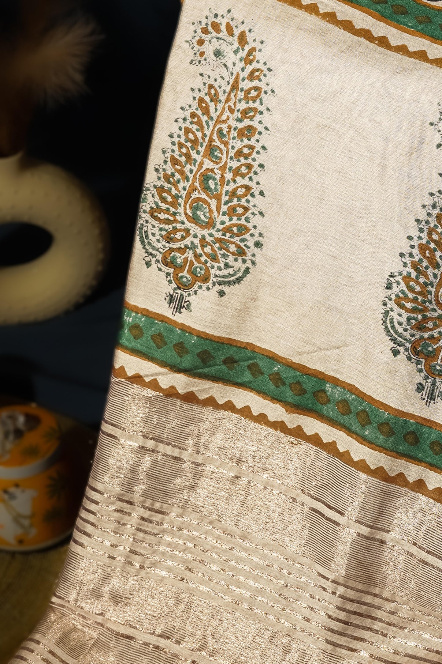 Vana Varnika - Bottle Green Maheshwari Silk Saree